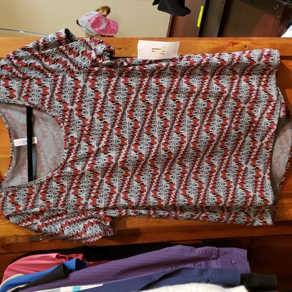 LuLaRoe Minnie Mouse Top - Classic T - XL